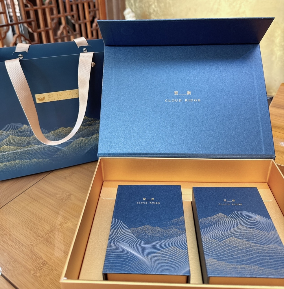 《武界梨山茶禮盒》